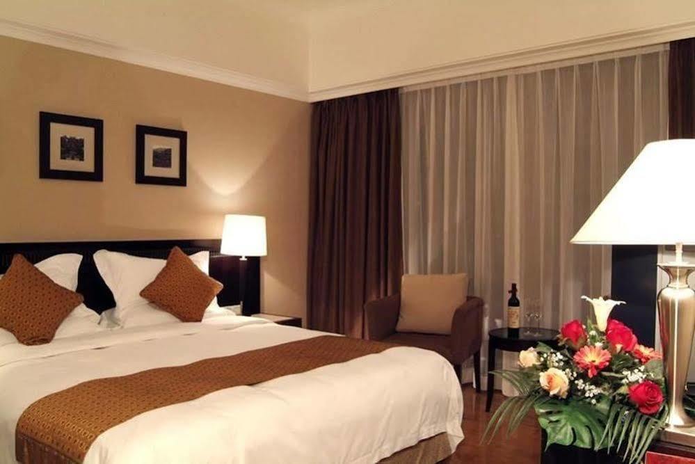 Heyuan Great International Hotel Екстериор снимка